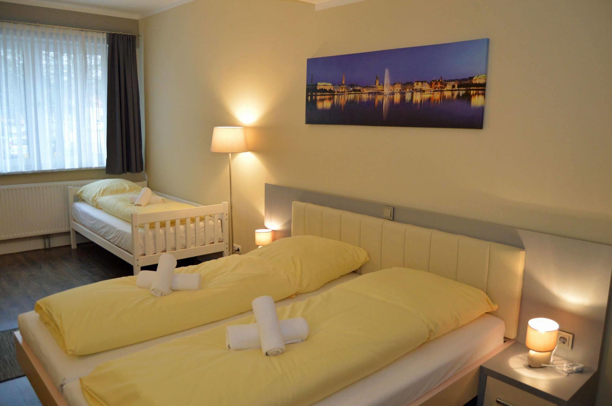 Hotel Jeta Гамбург Экстерьер фото